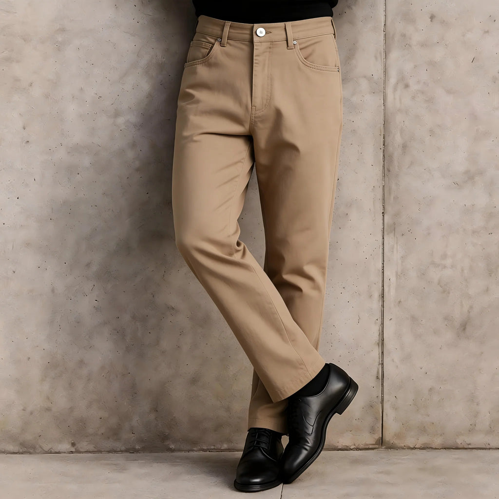 Pantaloni slim fit uomo